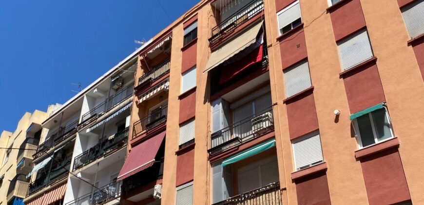 Spain Get your residency! apartment in a central area, need renovation #006645
