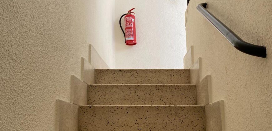Spain Get your residency! apartment in a central area, need renovation #006645
