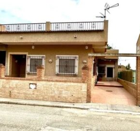 Spain Get your residency! semi-detached villa just minutes from beach 0021