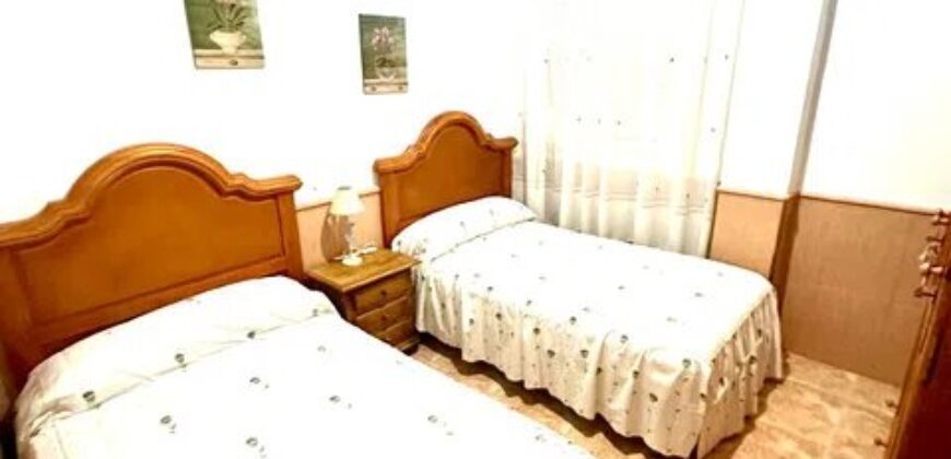 Spain Get your residency! semi-detached villa just minutes from beach 0021