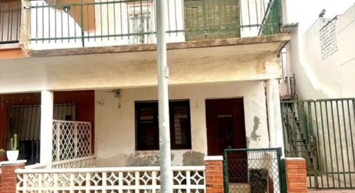 Spain Get your residency! two apartments few steps from beach 108730466