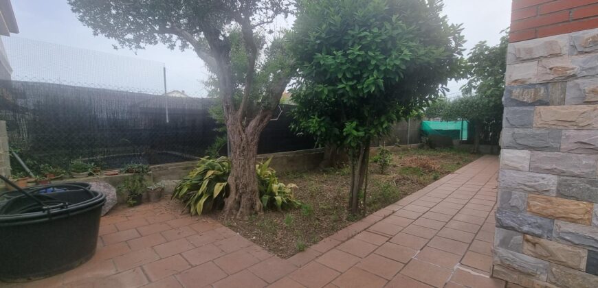 Spain Get your residency! villa in a quiet and well-connected area PR-00340