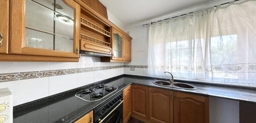 Spain Get your residency! villa in a quiet and well-connected area PR-00340