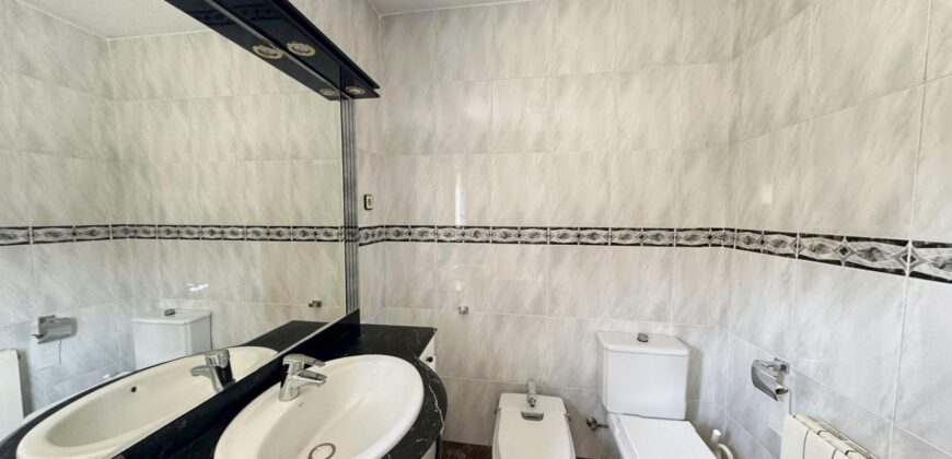 Spain Get your residency! villa in a quiet and well-connected area PR-00340