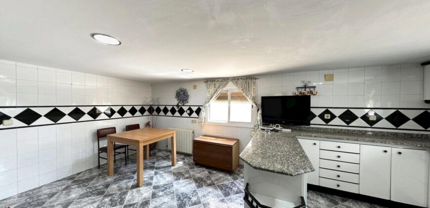 Spain Get your residency! villa in a quiet and well-connected area PR-00340