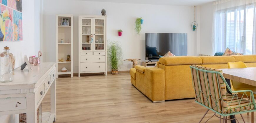 Spain Get your residency! apartment with private terrace PR-00350