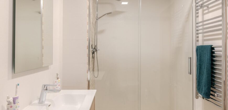 Spain Get your residency! apartment with private terrace PR-00350