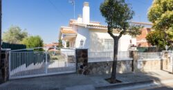 Spain Get your residency! villa with garden, central location PR-00353
