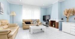 Spain Get your residency! villa with garden, central location PR-00353