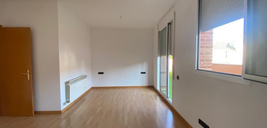Spain Barcelona Get your residency! apartment prime location PR-00354