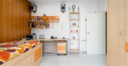 Spain Get your residency! villa with garden, central location PR-00353