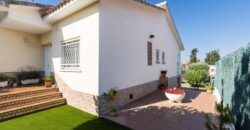 Spain Get your residency! villa with garden, central location PR-00353