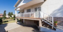 Spain Get your residency! villa with garden, central location PR-00353