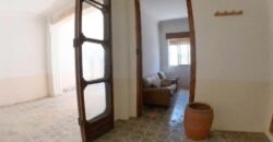 Spain Get your residency! house great location, need renovation 007005