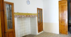 Spain Get your residency! house great location, need renovation 007005
