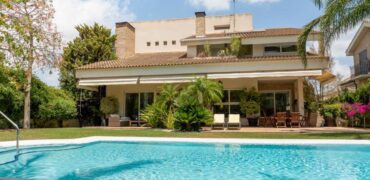 Spain Get your residency! villa most desirable neighborhoods SVM738694