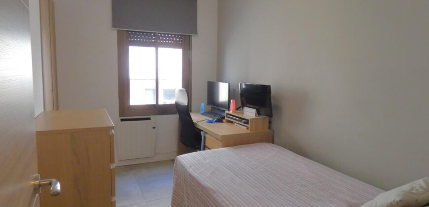 Spain Get your residency! renovated apartment near beach PR-00351