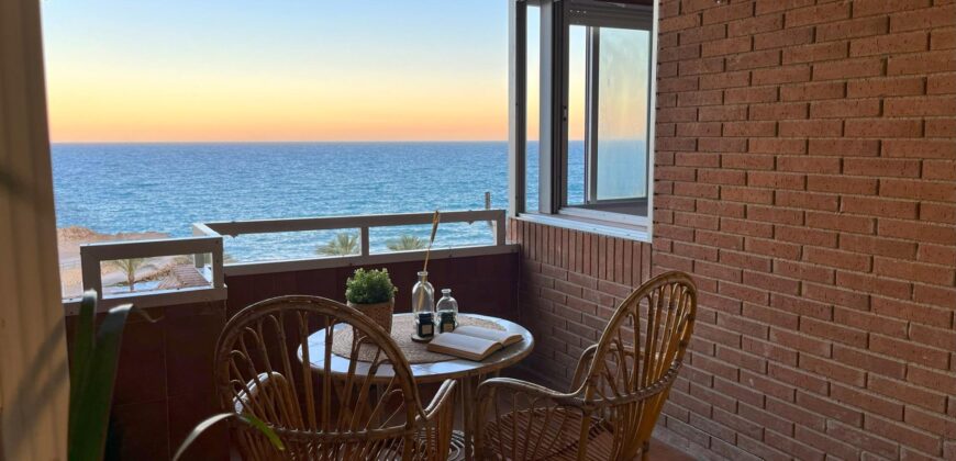 Spain Get your residency! apartment with sea views 007025