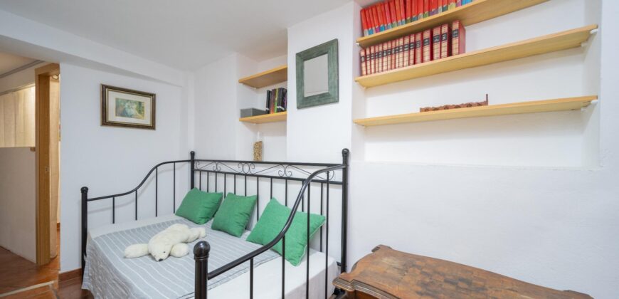 Spain Get your residency! terraced house in a central area 006615