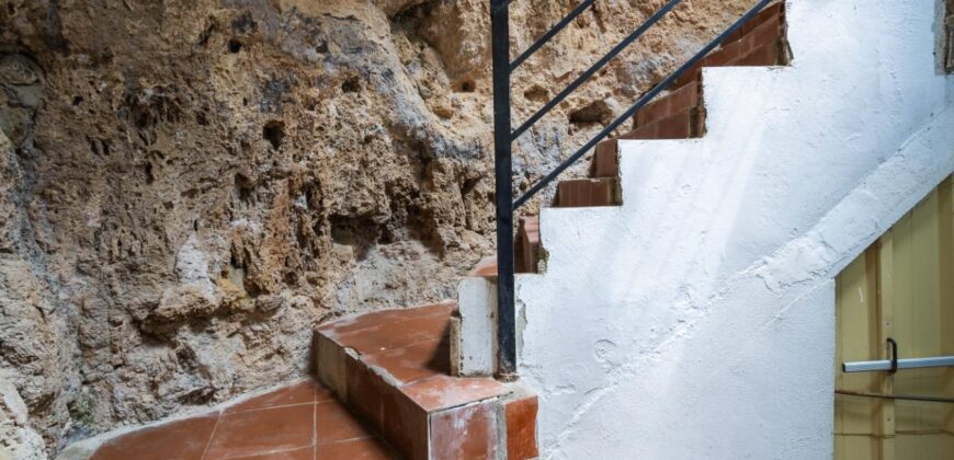 Spain Get your residency! terraced house in a central area 006615