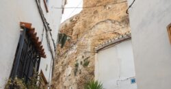 Spain Get your residency! terraced house in a central area 006615