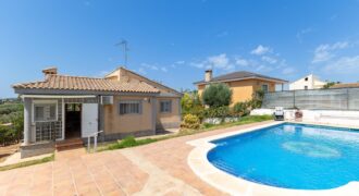 Spain Get your residency! villa with pool and garden in a quiet area #006955