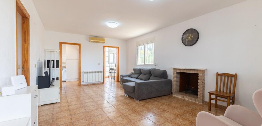Spain Get your residency! villa with pool and garden in a quiet area #006955