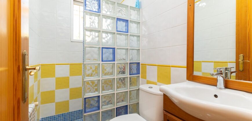 Spain Get your residency! villa with pool and garden in a quiet area #006955