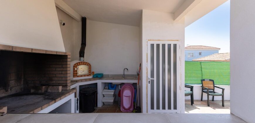Spain Get your residency! villa with pool and garden in a quiet area #006955