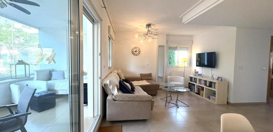 Spain Get your residency! fully furnished apartment + 2 terraces SVM740097