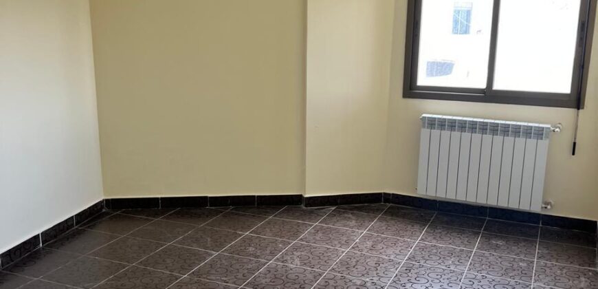 Spacious apartment 235 sqm for sale in Haouch El Omara Stargate Area #6646