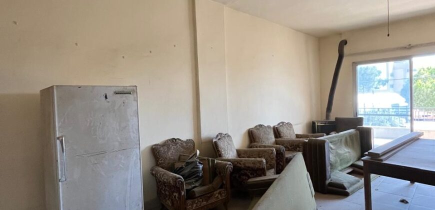 madine el sinayia apartment 220 sqm for sale need renovation, main road #6650