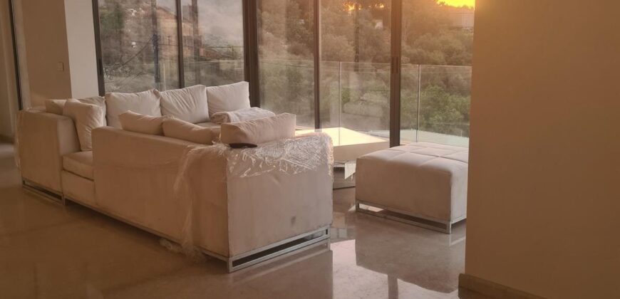 Mtayleb luxury apartment 210 sqm + 70 sqm garden in a new building #6656