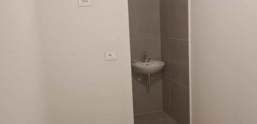 Mtayleb luxury apartment 210 sqm + 70 sqm garden in a new building #6656