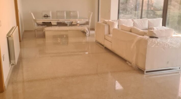 Mtayleb luxury apartment 210 sqm + 70 sqm garden in a new building #6656