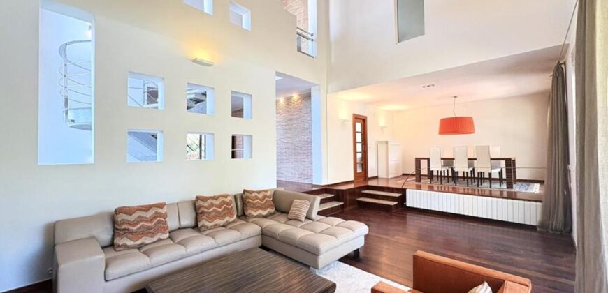 Spain Get your residency! villa most desirable neighborhoods SVM738694