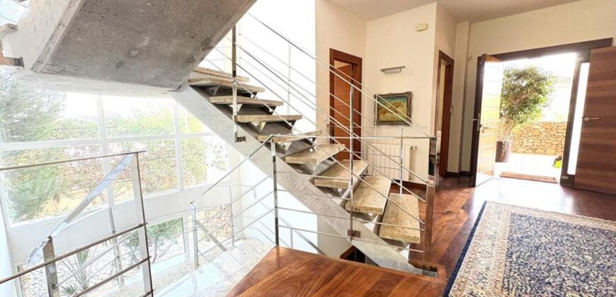 Spain Get your residency! villa most desirable neighborhoods SVM738694