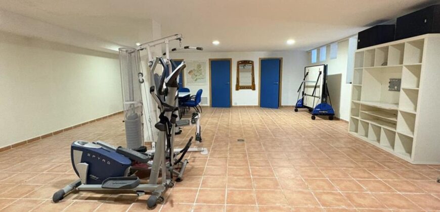 Spain Get your residency! villa most desirable neighborhoods SVM738694