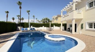 Spain Get your residency! villa with exceptional Plot and large pool SVM738695