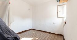 Spain Get your residency! house nice location, need renovation 007615