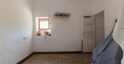 Spain Get your residency! house nice location, need renovation 007615