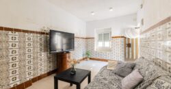 Spain Get your residency! house nice location, need renovation 007615
