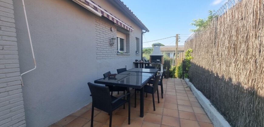 Spain Get your residency! villa with pool & garden prime location PR-00362