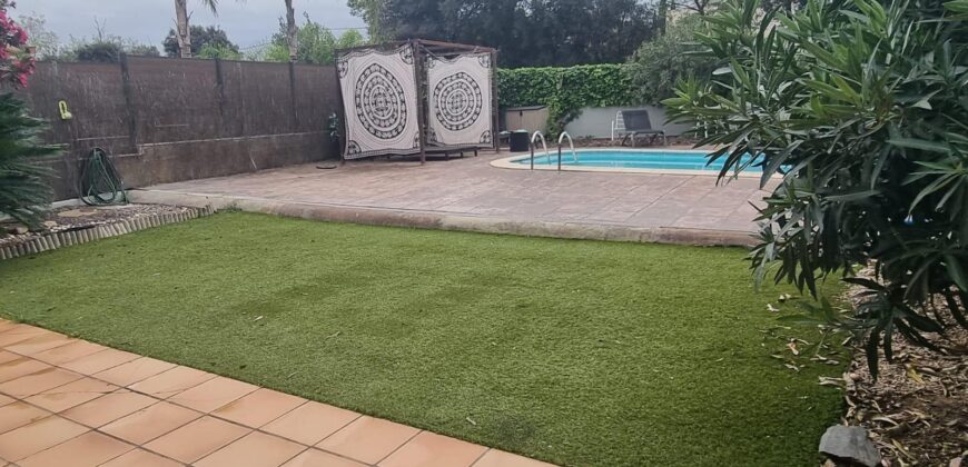Spain Get your residency! villa with pool & garden prime location PR-00362