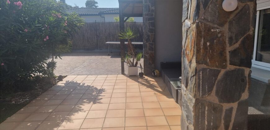 Spain Get your residency! villa with pool & garden prime location PR-00362
