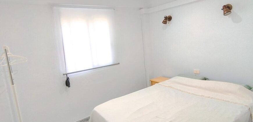 Spain Get your residency! apartment 100 meters from beach & marina 007345