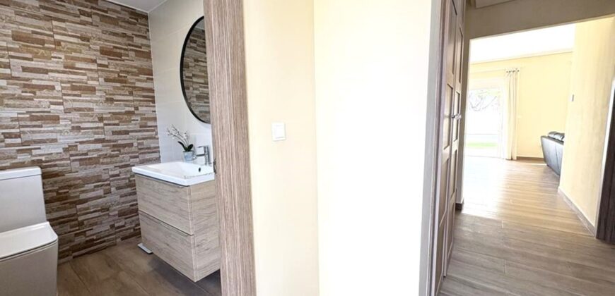 Spain Get your residency! renovated villa in the prestigious resort SVM740457