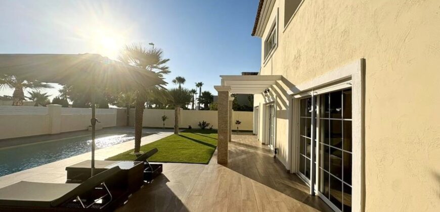 Spain Get your residency! renovated villa in the prestigious resort SVM740457