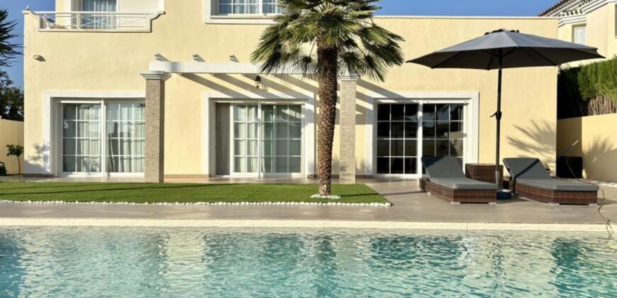 Spain Get your residency! renovated villa in the prestigious resort SVM740457