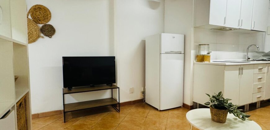 Spain Get your residency! studio in a quiet neighborhood 007485